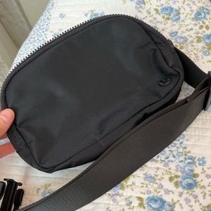 Lululemon belt bag